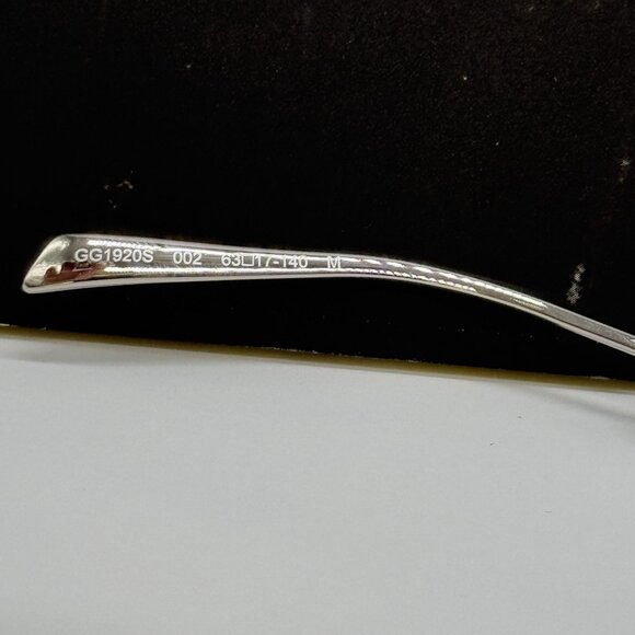 NEW GUCCI SUNGLASSES SILVER CAT EYE WOMEN EYEWEAR GUCCI GG1920S 002